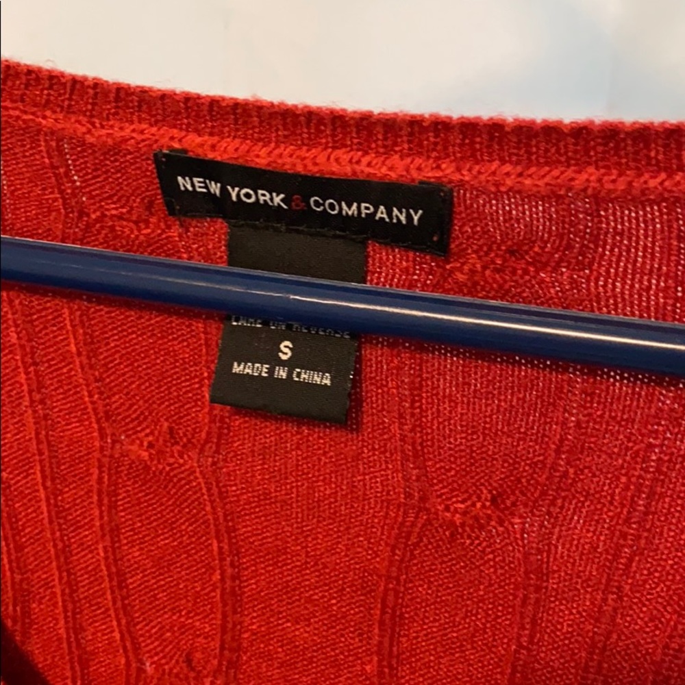 Sweater - Picture 2 of 4
